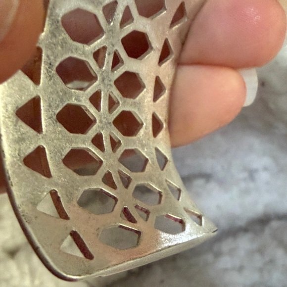 Stella and Dot Chic Silver Honeycomb Cuff Bracelet - Picture 13 of 15